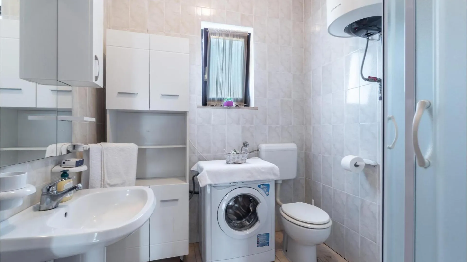 Awesome Apartment In Pula With Wifi