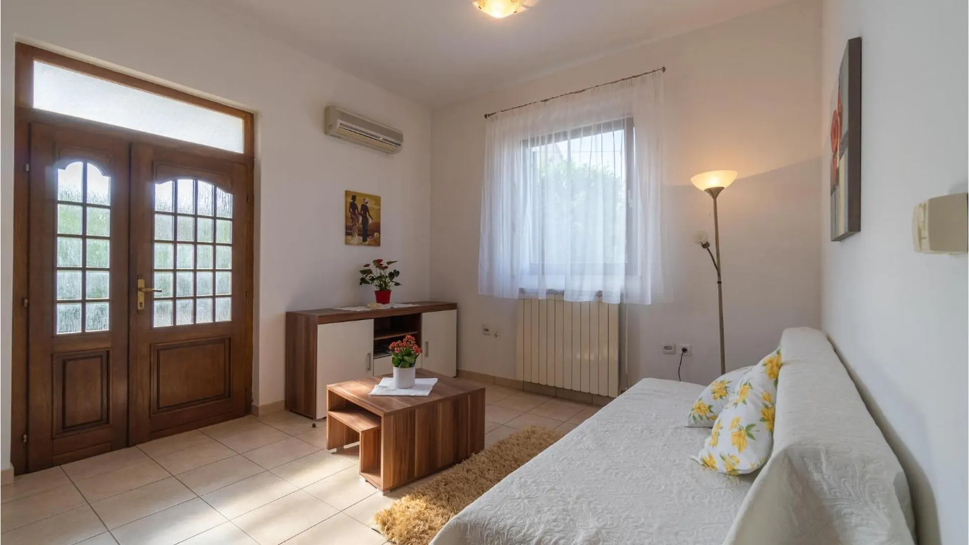 Awesome Apartment In Pula With Wifi