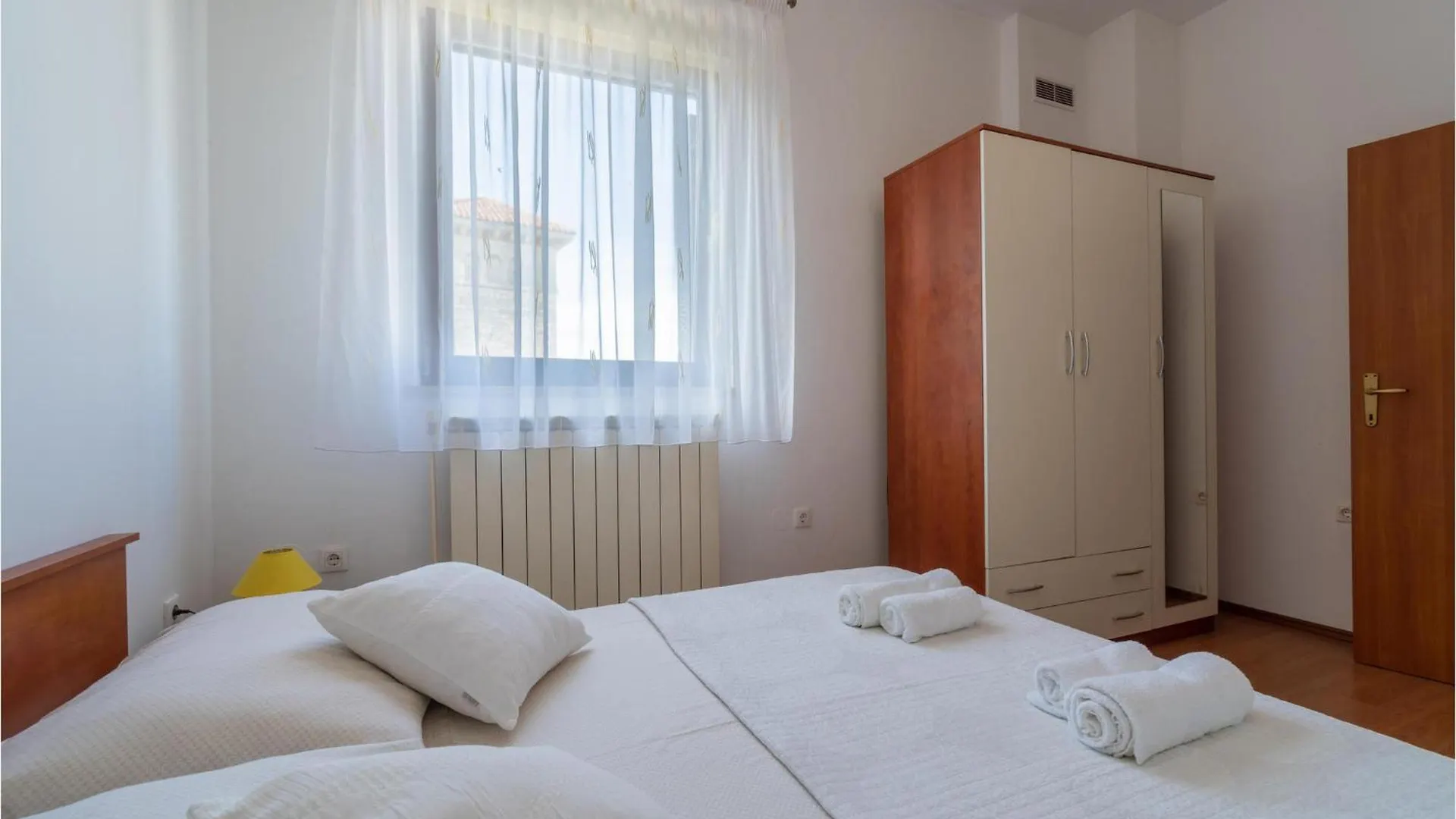 Awesome Apartment In Pula With Wifi